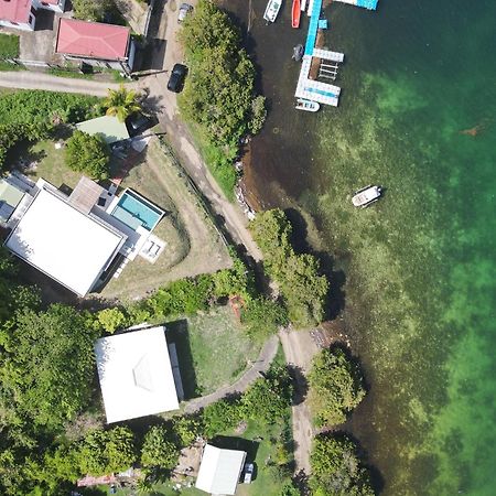 Villa Pantone Le Robert Esterno foto