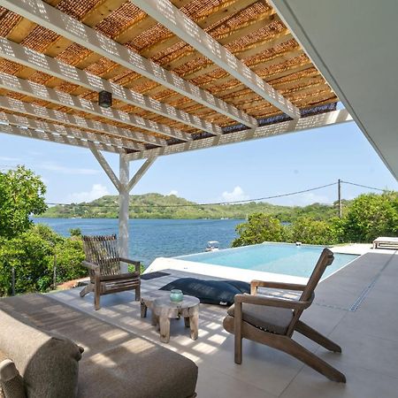 Villa Pantone Le Robert Esterno foto